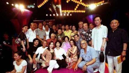 西游记演员大聚会与探索自然美景之旅，内心的平和宁静探寻